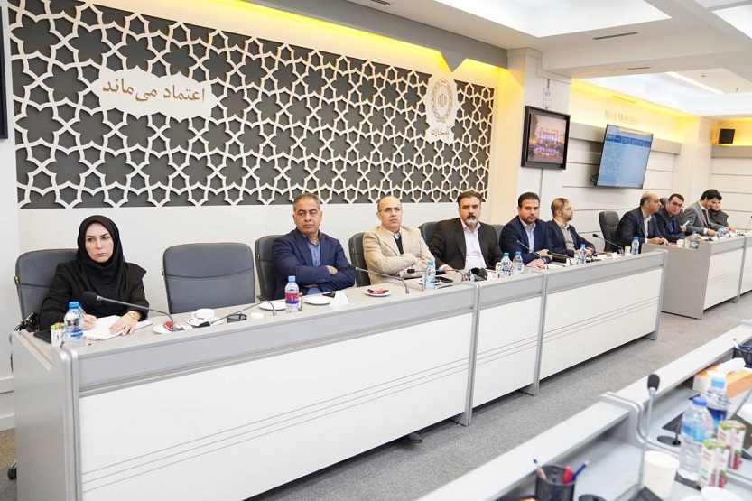 تأکید بر برنامه‌ریزی و اجرای هماهنگ در بانک ملی ایران