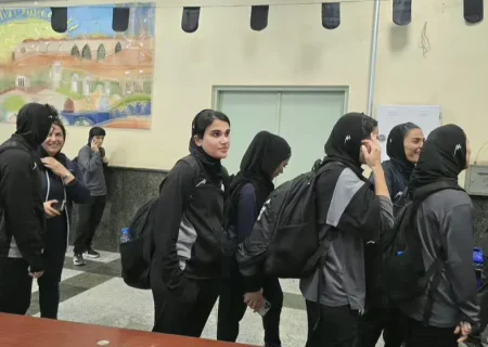 دختران تیم ملی فوتبال به ایران رسیدند